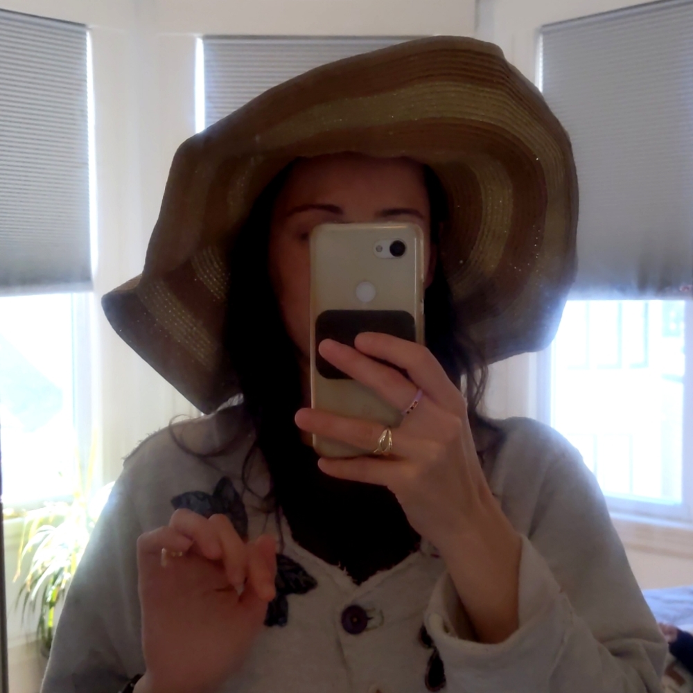 Paper 🌞 hat - Picture 6 of 6